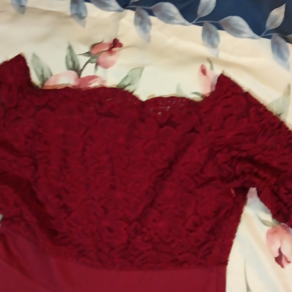 Dress - Picture 3 of 4